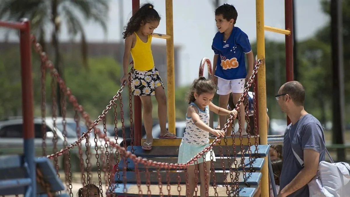 Copa do Mundo Feminina de 2027 pode mudar as férias de julho e o calendário das aulas